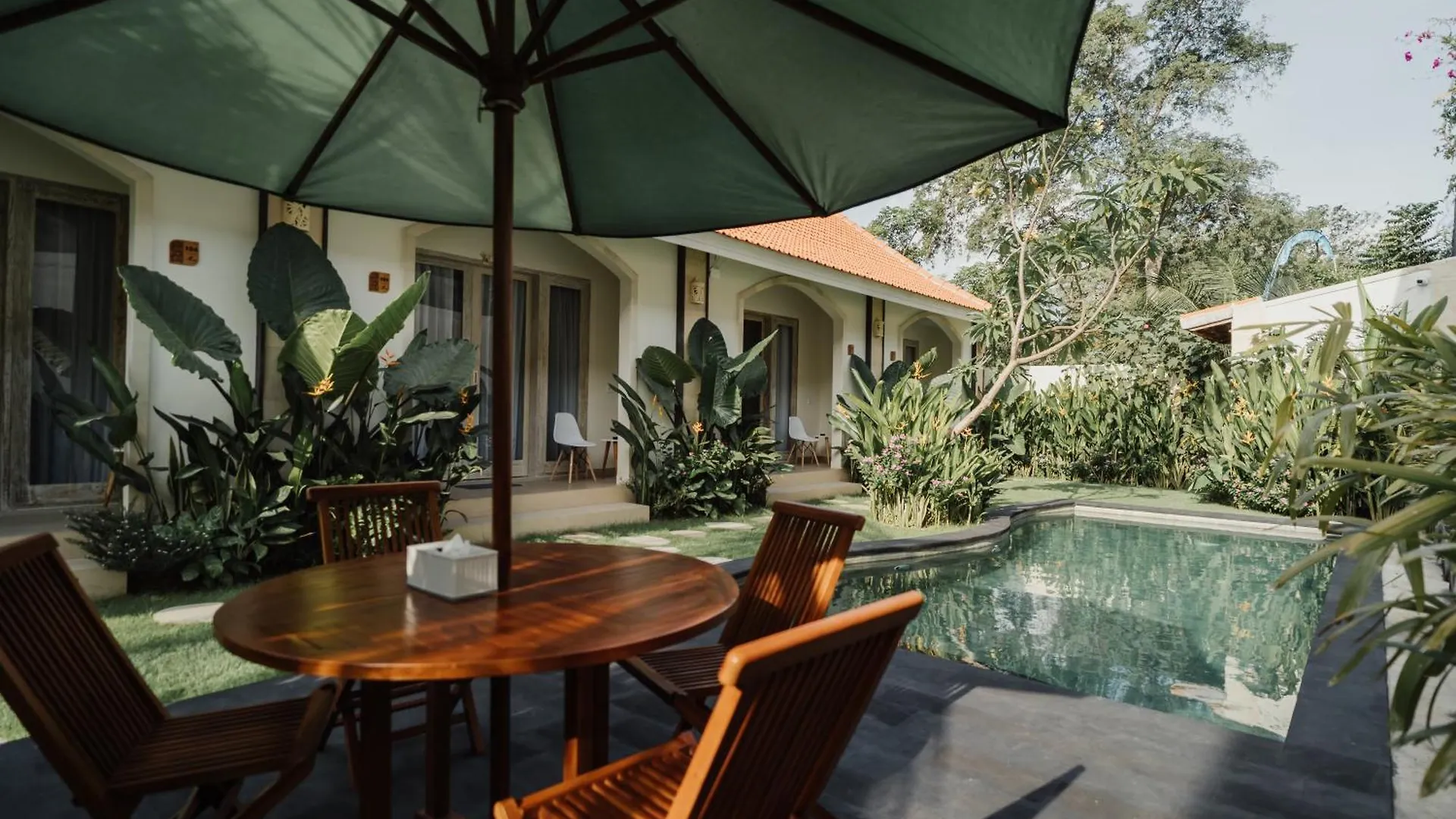 Hotel D'Leafy Seminyak